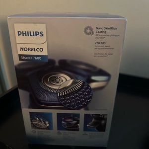 Philips Norelco Series 7600